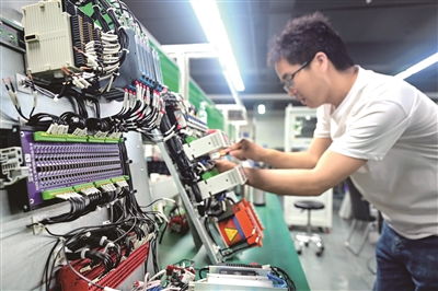 實(shí)施創(chuàng)新驅(qū)動(dòng)，打造智慧礦山測(cè)控設(shè)備新篇章